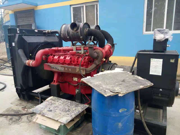 浮梁关于柴油发电机组水箱污垢的产生与清理